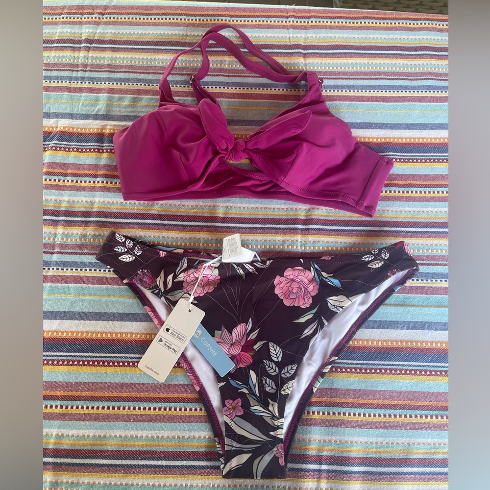 Cupshe Magenta and Floral Bikini Set